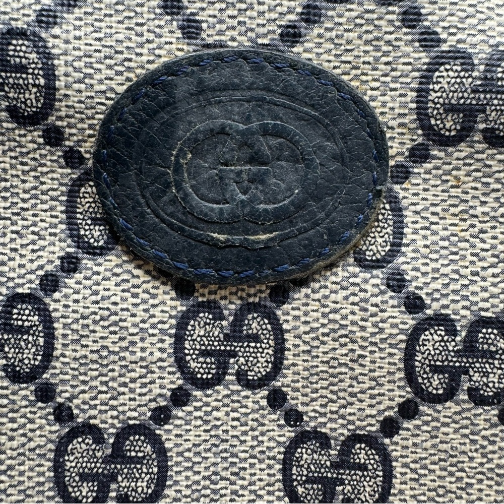 Gucci Cosmetic Pouch Vintage - Picture 10 of 10